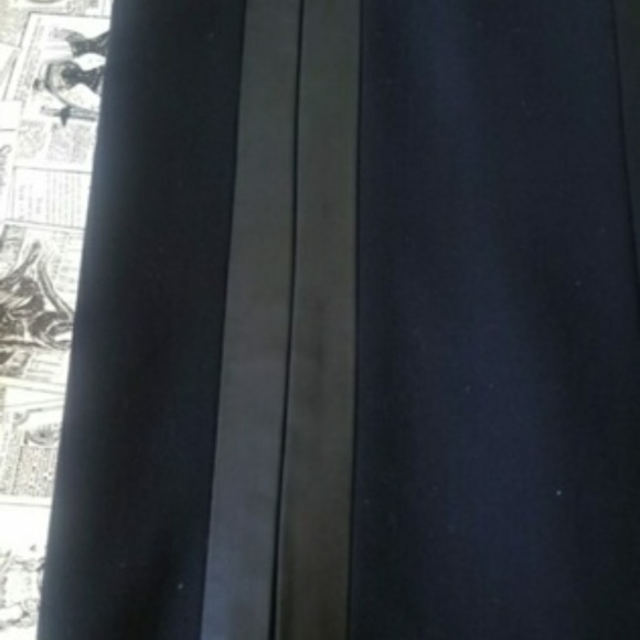 Dana Buchman Petite 6P Black Leather Trim Skirt - Picture 5 of 7